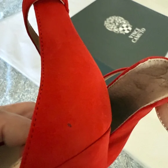 NIB Vince Camuto Orangy Red Strappy Heels Sz 8.5 - Picture 7 of 8